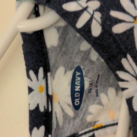 Old Navy Daisy Dress - Picture 3 of 4